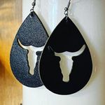 Hand Crafted Leather Cow Earrings Black Photo 0