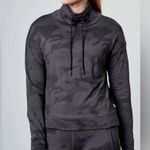 Mondetta  Collection / Camo Jacquard Popover size XS Photo 0