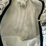 White House | Black Market  WHBM White and Black Embroidered floral skirt - Size 6 Photo 8