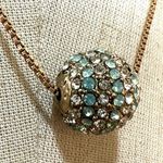 Gold tone green rhinestone bead pendant necklace Photo 6