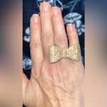 Vintage Ring Peachy Pink Bow Rhinestone Enamel Metal Ribbon Statement Stretch Photo 1