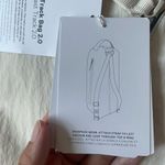 Lululemon Fast Track Bag 2.0 9L - Light Ivory Photo 8