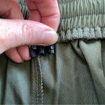 Pretty Little Thing  Khaki Elasticated Waist Wide Leg Cargo Pants in Green Photo 5