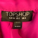 Topshop  fuchsia polyester flowy size 2 shorts. Photo 3