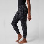 Athleta NWT  Salutation Camo Jogger (S Tall) Photo 3