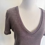 Treasure & Bond NWT  V-Neck Ribbed Tee size Medium Photo 1