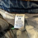 NWT Revery Bermuda Denim Shorts Womens 3X Distressed Cuffed Medium Wash Stretch Blue Photo 5