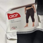 Bcg Black and White Athletic Capris Photo 2