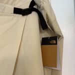 The North Face Beige Cargo SKORT Size 26W Photo 2