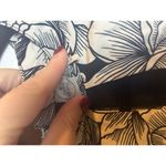 Paper Crane Black White Floral Tunic Dress Size Medium M Floral Classic Preppy Photo 2