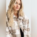 Garage  Cream Tan Green Plaid Vancity Shacket Women’s Size Medium Photo 1