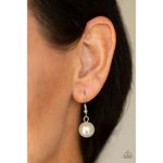 Paparazzi The Grand Baller White Necklace (5) Photo 2