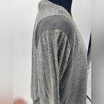 Eyeshadow woman's shirt with beaded design size 1X gray color Photo 4