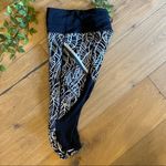 Lululemon Run A Marathon Crop II Photo 6