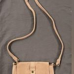 Ella Jae Gypset Elle Jae Gypset Wildleder Suede Crossbody Bag in Light Pink Photo 0