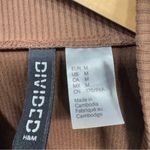 Divided Brown Ribbed Cropped Mock Neck Long Sleeve Top with Thumb Holes by H&M Photo 4