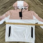 Alphalete  Women’s EXP Tech Windbreaker- Himalayan Pink, Size Small Photo 3