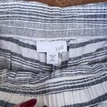 J.Jill boho beach Blue and white striped linen shorts sz xs Photo 2