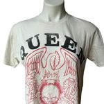 Hollister Oversized Queen Graphic Tee in Natural, Sz S Photo 8