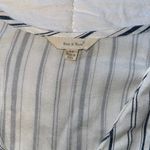 Sim & Sam  Top Photo 3