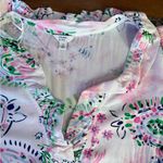 Crown & Ivy  White & Pink Paisley Ruffle V-Neck Puff Sleeve Maxi Dress Sz S 💚🍄 Photo 6