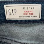 Gap Women's High Rise Kick Fit Flared Jeans Blue Size 32 waist size 14 Photo 4