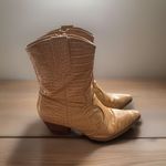 Coconuts by Matisse  Bambi Crocodile Pointed Toe Zippered Cowboy Booties Womens 8 Photo 2