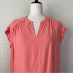 Splendid Splended Linen Blend Coral Split neck Top, Sz Medium Photo 1