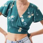 PacSun  Lottie Moss Green Floral Faux Wrap Tie Side Vneck Crop Top Size XS Photo 0