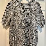 Premise  short sleeve top / sweater - grey black animal print- size Large Photo 0