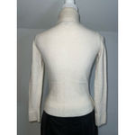 Neiman Marcus Women's  Cream Cashmere Turtleneck Sweater S Photo 2
