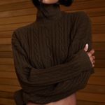 Alo Yoga  Cable Knit Cropped Winter Bliss Turtleneck Long Sleeve Expresso XS Photo 1
