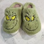 Grinch Slippers ✨ Green Size 6 Photo 2