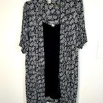 Modern Luxury Carole Hochman Black Floral Sleepwear Set Small Robe & Chemise Photo 14