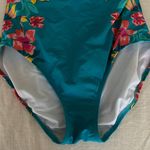 Lands' End  One Piece Swimsuit Photo 3