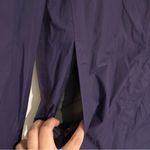The North Face  Purple Lightweight Hyvent DY Hooded Jacket Size Woman’s Small Photo 4