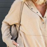 VICI NEW -MINDFUL COTTON POCKETED HENLEY HOODIE - TAUPE Photo 1
