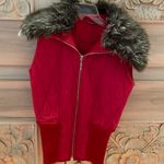 Ossira Red Vest with Fur Photo 0
