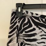 EUC Vintage CHAUS women’s black white zebra print lined ruffle maxi skirt size 8 Photo 1