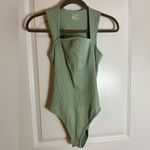 OQQ Women's 1 Piece Bodysuit Sexy Ribbed Strappy Square Neck Sleeveless Sz Large Green Photo 3
