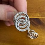 Vintage swirl style silver screw back clip on earrings Photo 1