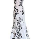 B. Smart  Vintage Prom Gown With Crinoline Photo 5