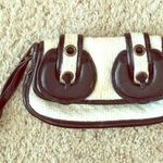 Cream Tweed Wristlet Black Photo 0