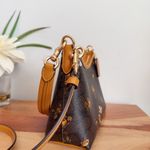 Coach NWT Laurel Small Shoulder Bag In Signature Canvas With Floral Print Photo 3