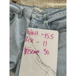Levi's Levi’s Distressed Light Wash Jeans Size 28 Photo 4
