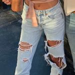 Light Wash Distressed Boyfriend Jeans Size 25 Photo 0