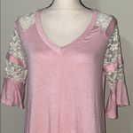 Hyped Unicorn  med solid blush & lace v-neck blouse Photo 3