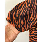 Vintage orange black fitted stretch zebra print short sleeve single stitch top Size M Photo 2