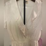 Show Me Your Mumu  Audrina White Ruffled Blouse Surplice Flutter Slv Linen Blend Photo 1