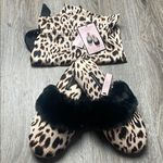 Victoria's Secret  Leopard Print Slippers Photo 0